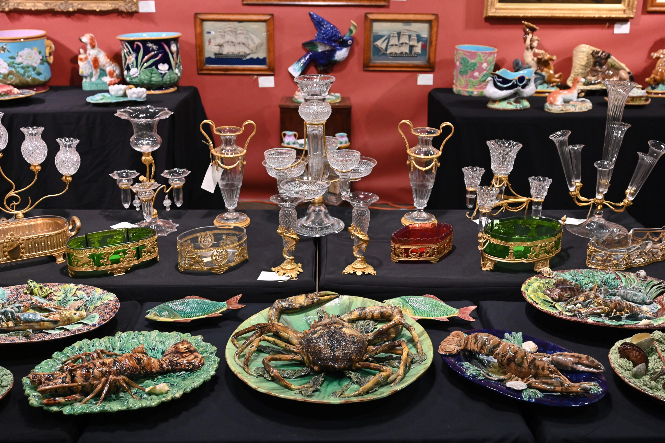 Antique glassware display at the 2022 Antiques & Garden Show
